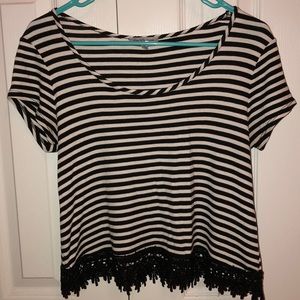 Black&White Fringe T-Shirt